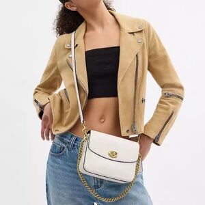 Coach Cassie 19 in Chalk